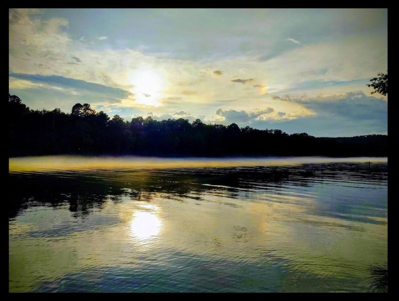 Lakefront Oasis Hot Springs Bagian luar foto